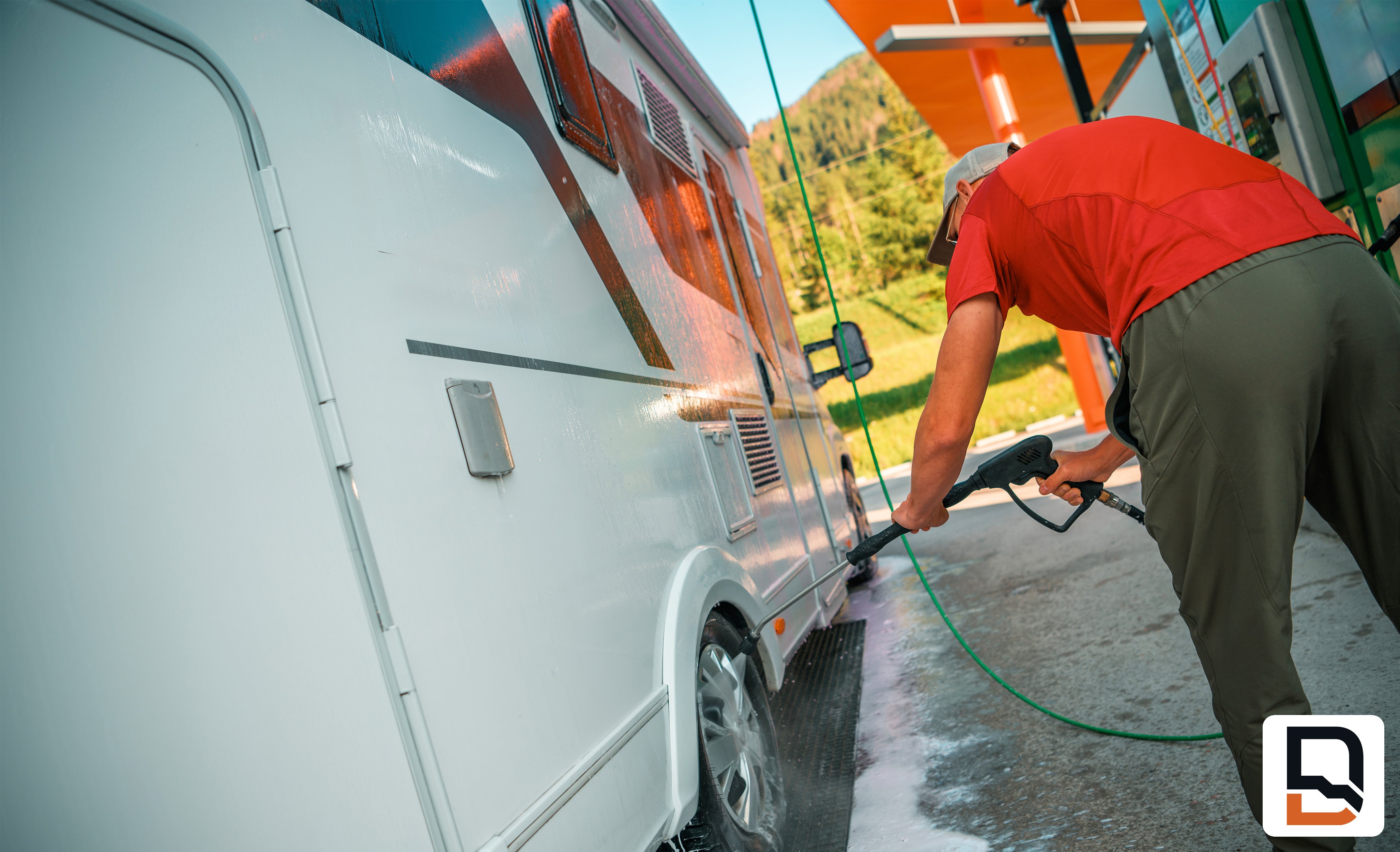 Recreational Vehicles: Steps to Successful Storage