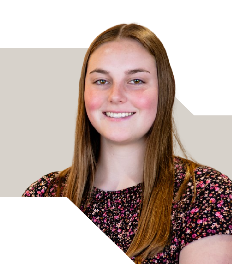 MariahFlynn-WebsiteHeadshot-1 MariahFlynn-WebsiteHeadshot-1