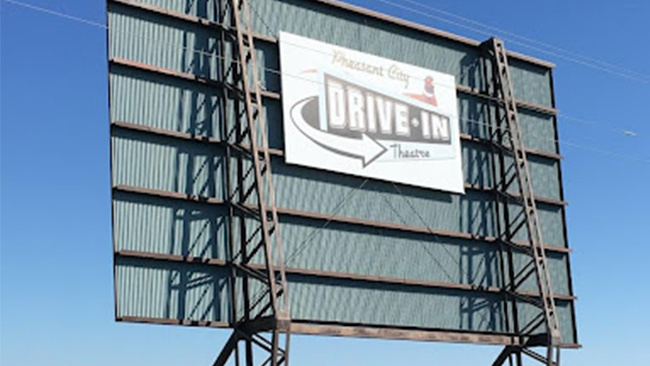 Pheasant City Drive In Screen